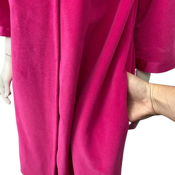 1970s Vanity Fair Hot Pink Velour Short Robe Loungewear /  Small * - Picture 4 of 4